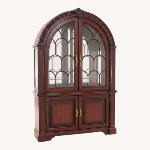 Used Bernhardt Grand Savannah Display Case for sale on AptDeco