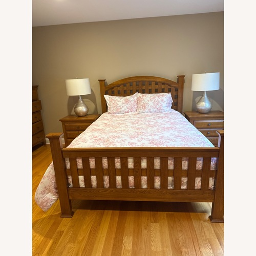 Used Dark Brown Wood Queen Beds for sale on AptDeco