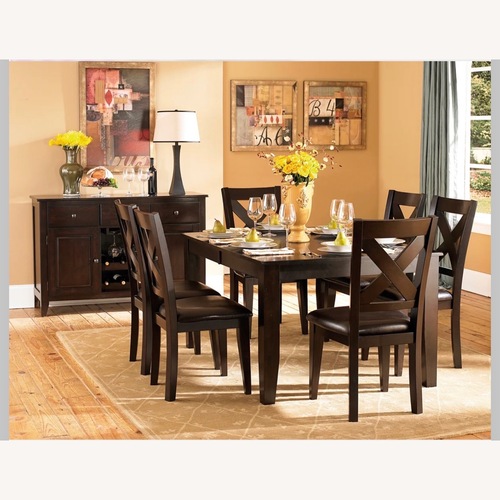 Used Wayfair Dining Set for sale on AptDeco