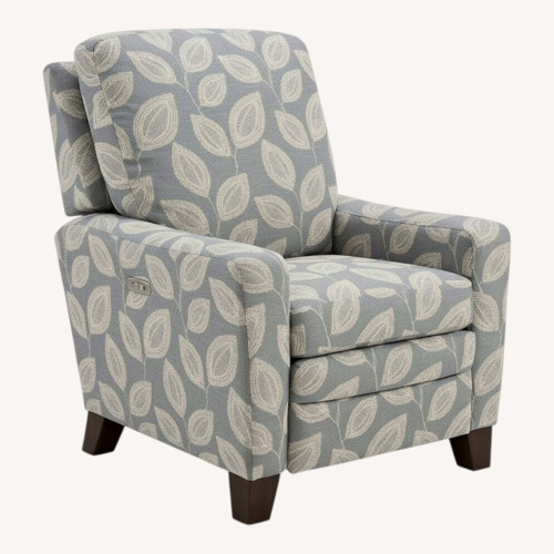 Used La-Z-Boy P25439 Cabot Power Recliner for sale on AptDeco