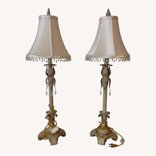 Used Table Lamps Both a Set Antique for sale on AptDeco