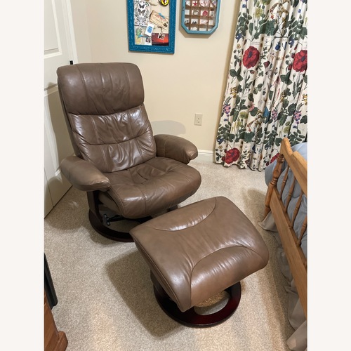 Used Stressless Light Brown Leather Recliner for sale on AptDeco