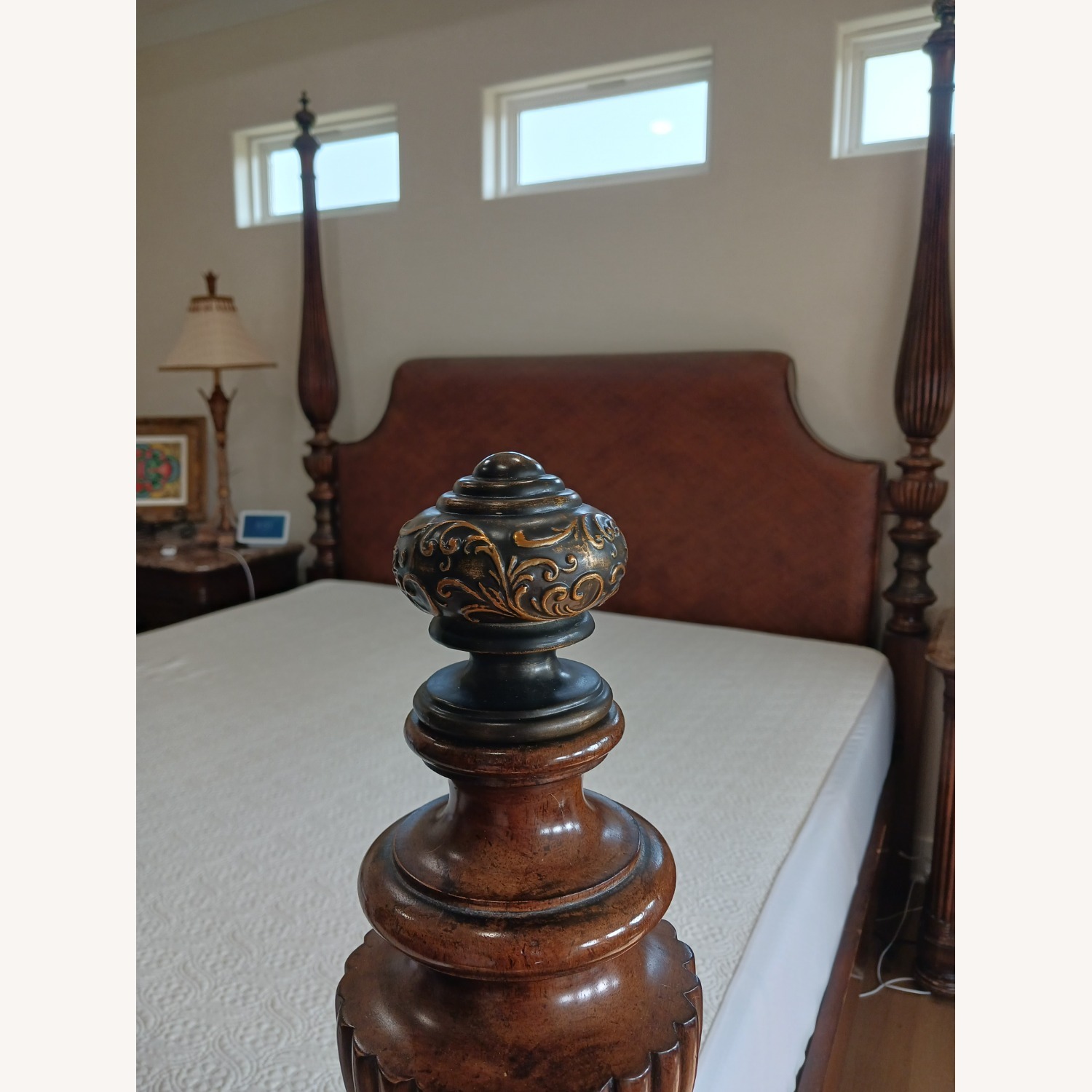 Thomasville Hemingway Thompson Falls King Bed - image-5