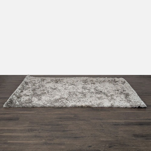 Used nuLOOM Shimmer 6x9 Shag Area Rug, Soft Gray for sale on AptDeco