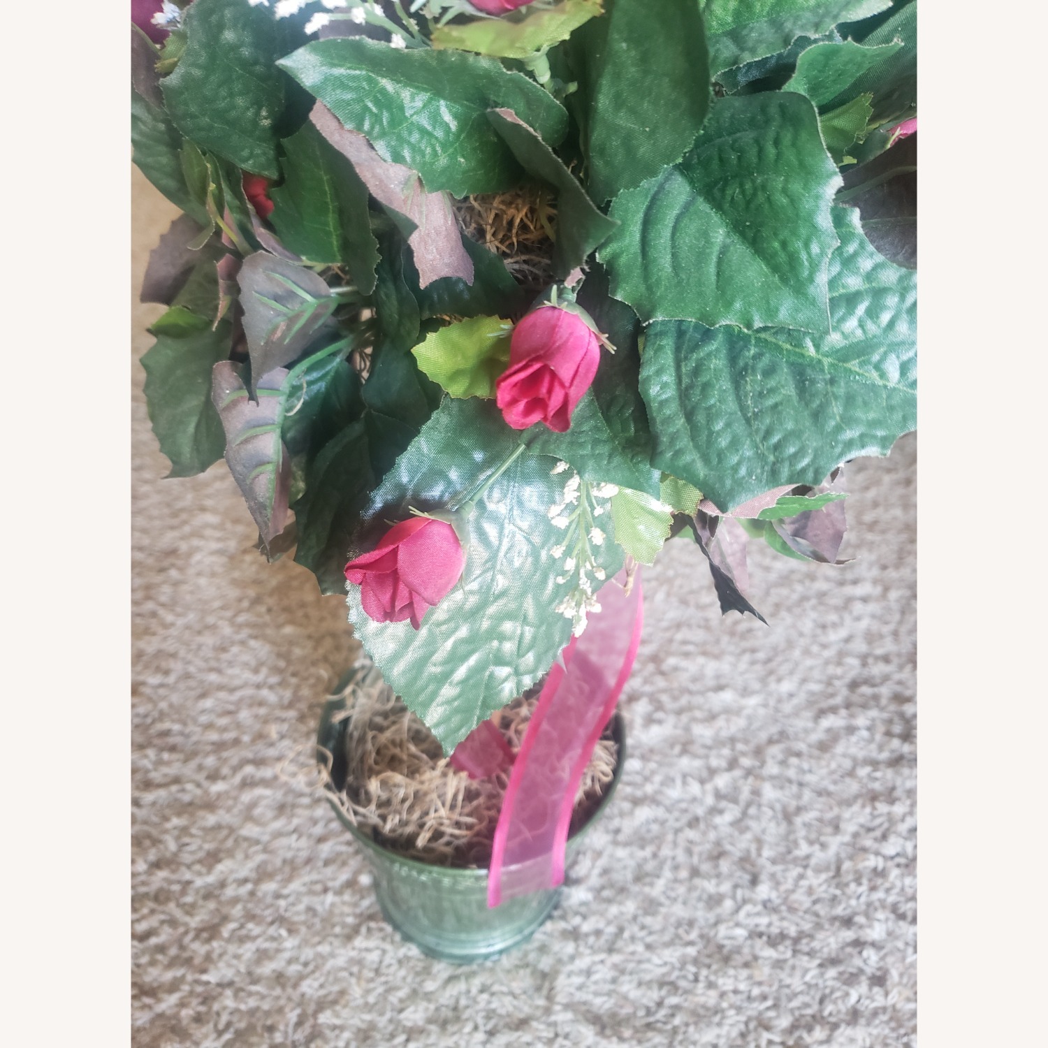 Vintage/Antique Finds Natural Plastic Décor - image-3