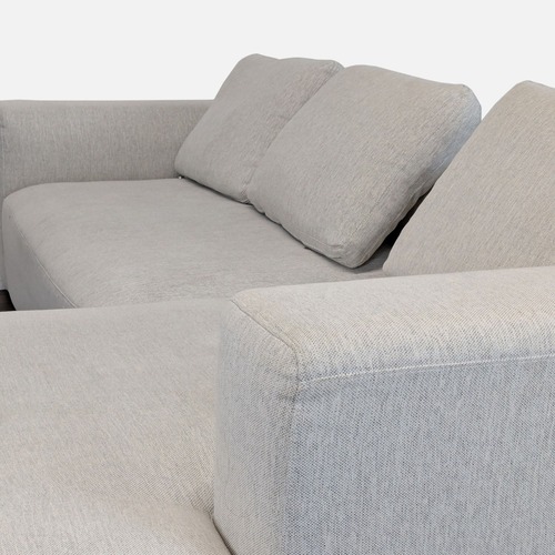 Used Foundry Furniture The 5th Modern Sectional Sofa  for sale on AptDeco