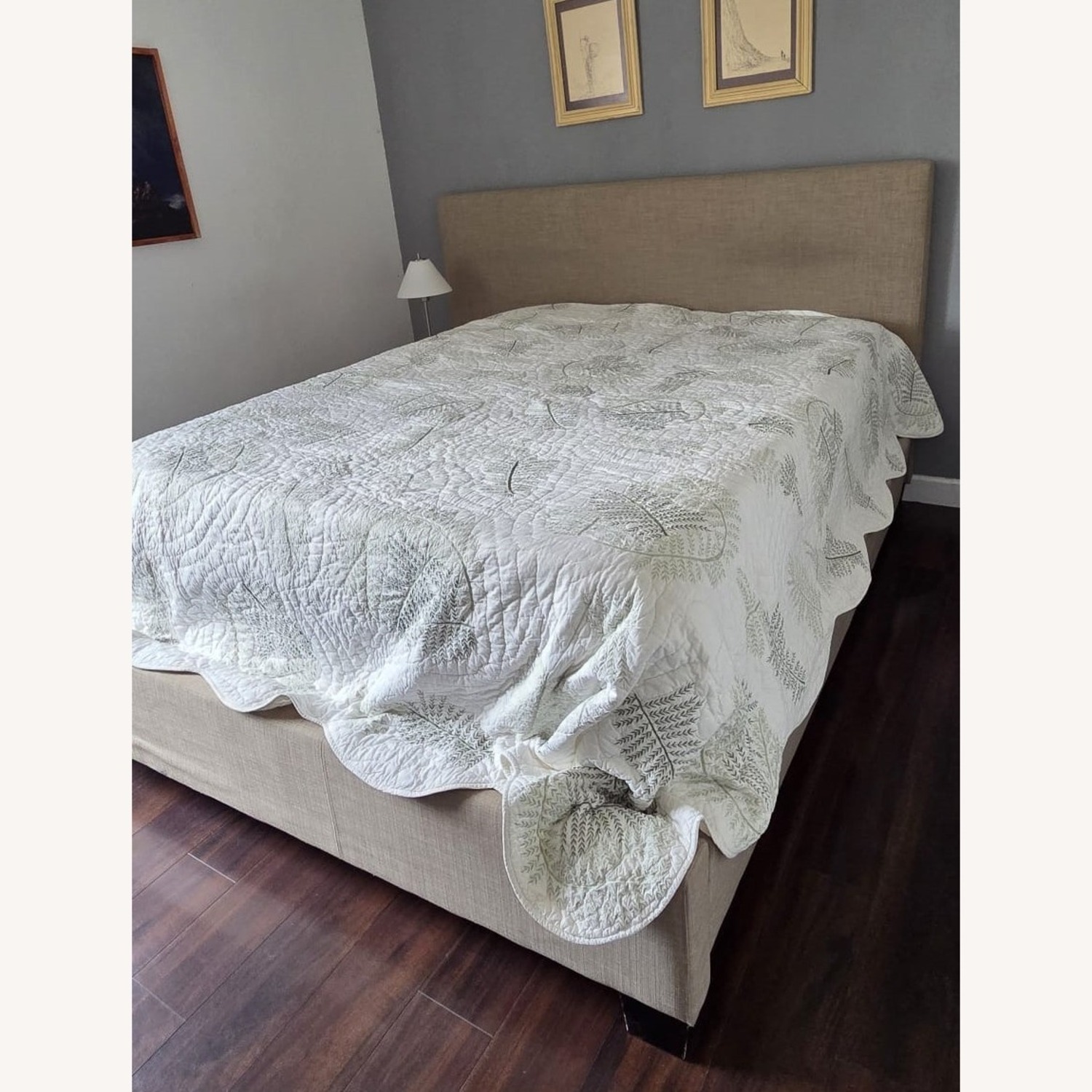 King Size Bed - image-2