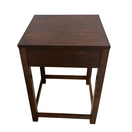 Used Liberty 718-HO111C Corner Filler Accent Table for sale on AptDeco