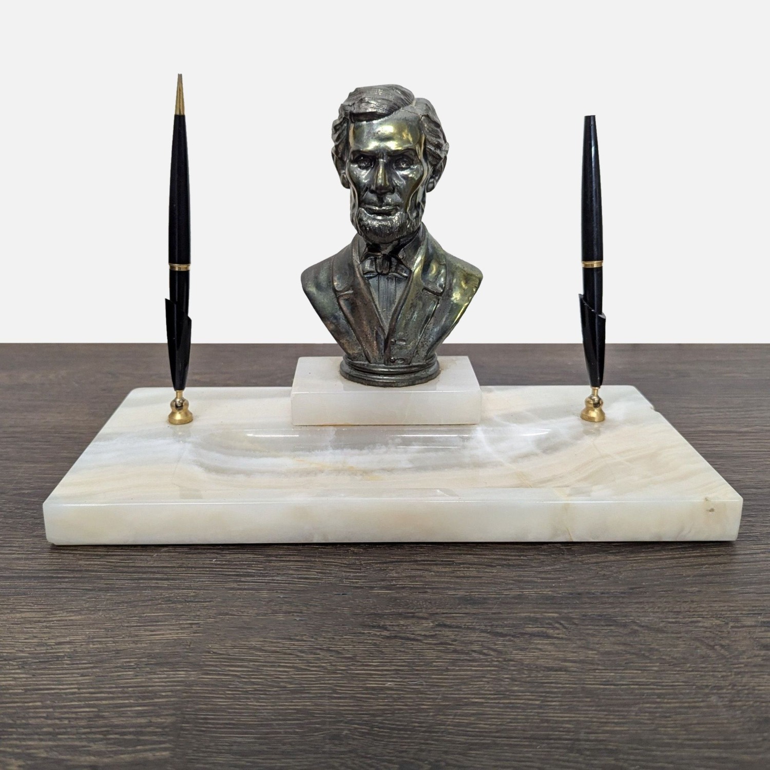 Vintage Marble Pen Set with Lincoln Bust - image-8
