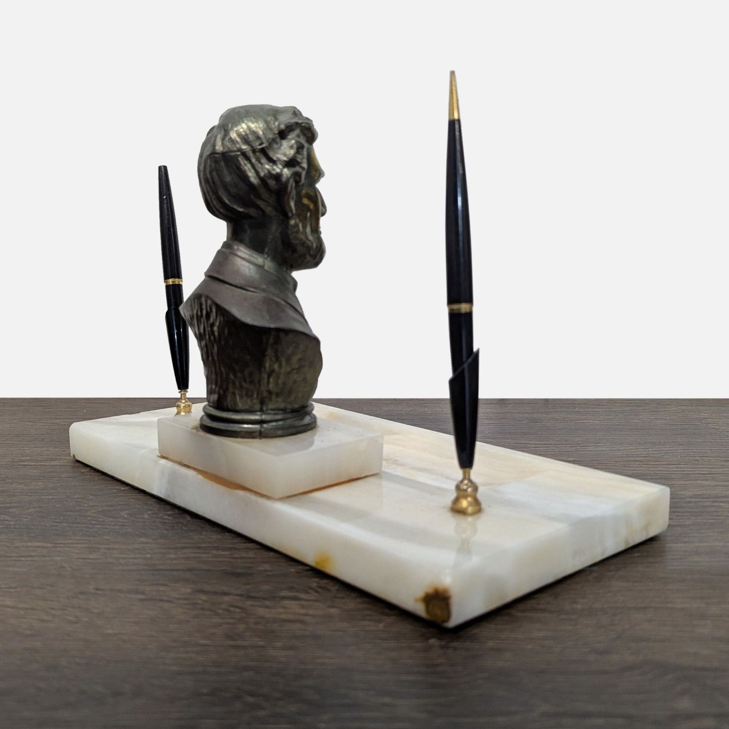 Vintage Marble Pen Set with Lincoln Bust - image-6