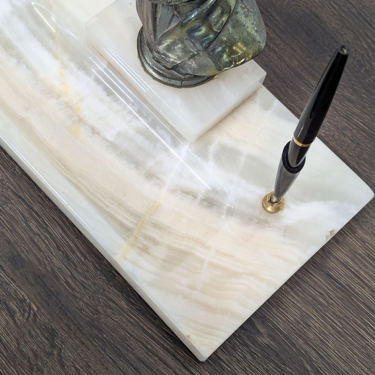 Vintage Marble Pen Set with Lincoln Bust - image-2