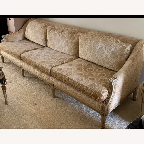 Used Vintage Sofa for sale on AptDeco