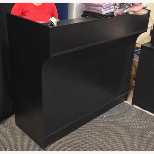 Used Bob's Discount Counter for sale on AptDeco
