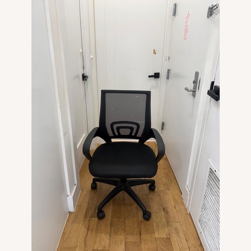 Used BestOffice Modern Black Office Chair for sale on AptDeco