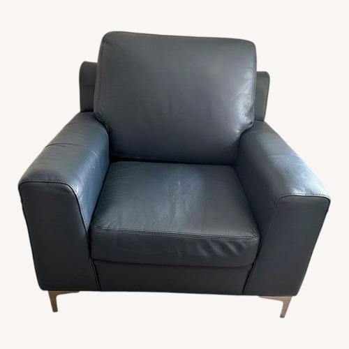 Used Leather Chairs for sale on AptDeco