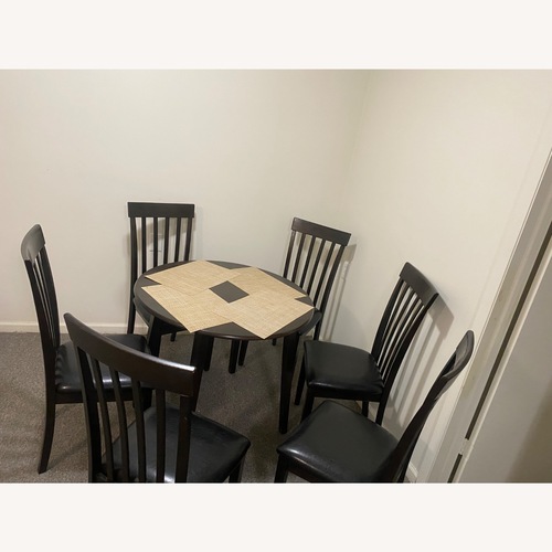 Used Hammis Dining Set for sale on AptDeco