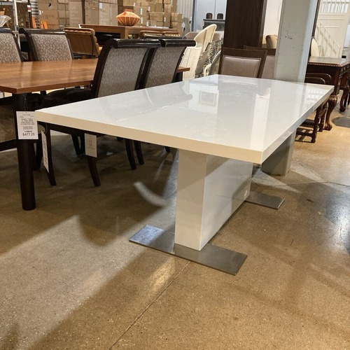 Used Contemporary Gloss W Metallic Feet Dining Table for sale on AptDeco