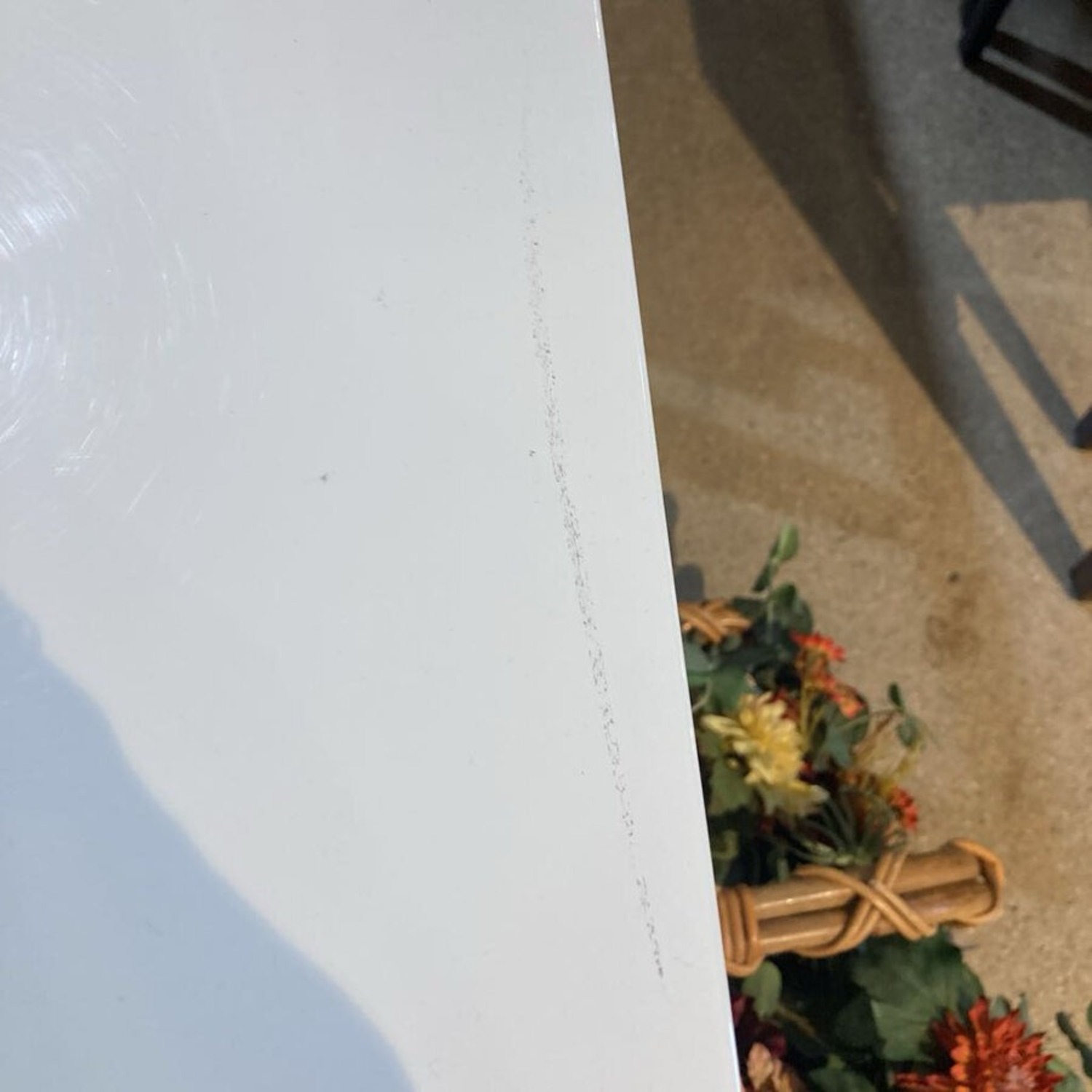 Contemporary Gloss W Metallic Feet Dining Table - image-11