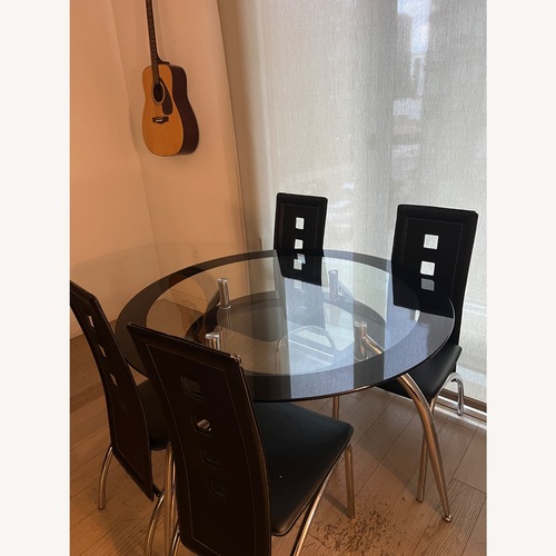 Used Contemporary Dining Table for sale on AptDeco
