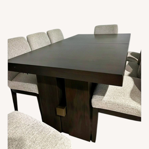 Used Dining Table Set for sale on AptDeco
