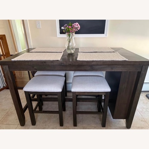 Used Bob's Discount Furniture Kitchen Island for sale on AptDeco