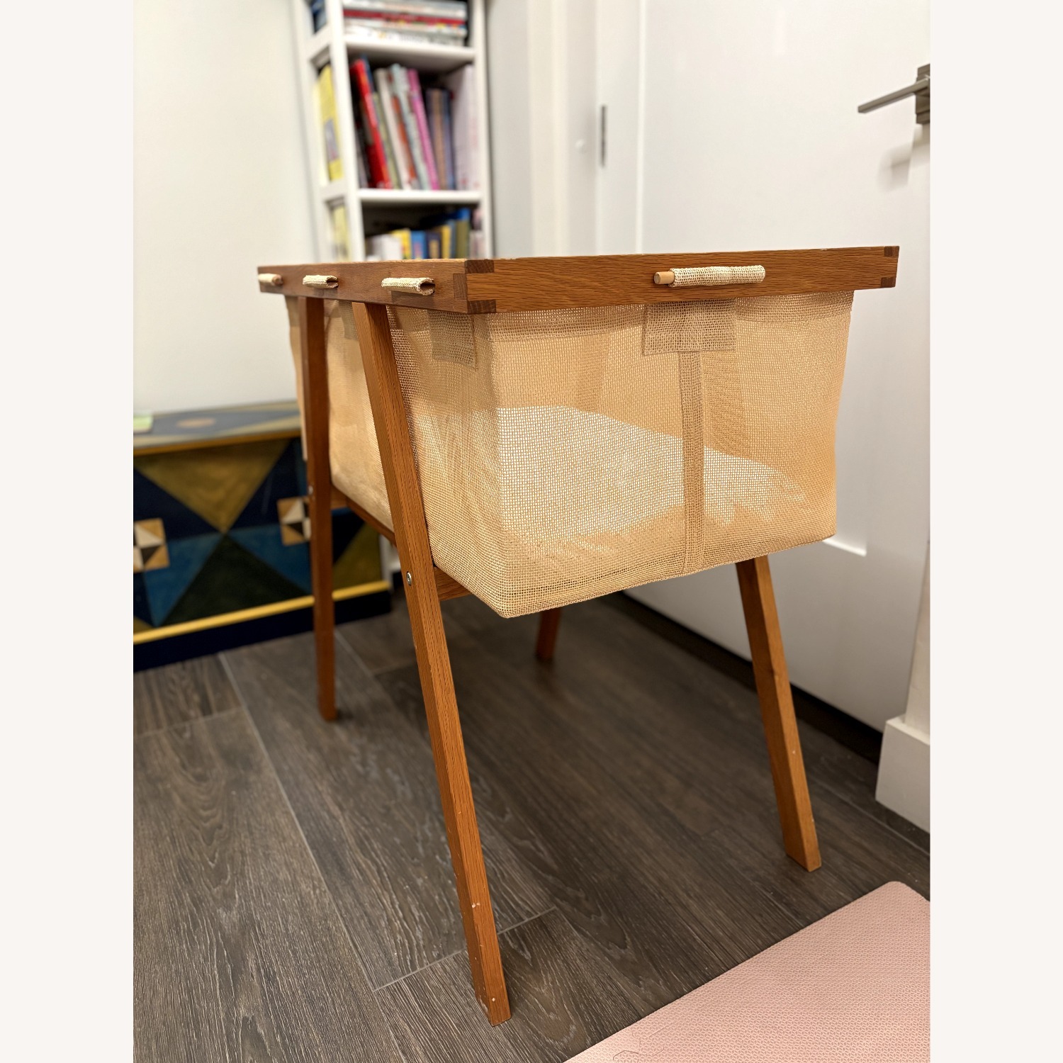 Seimi Natural Wood Bassinet - image-2