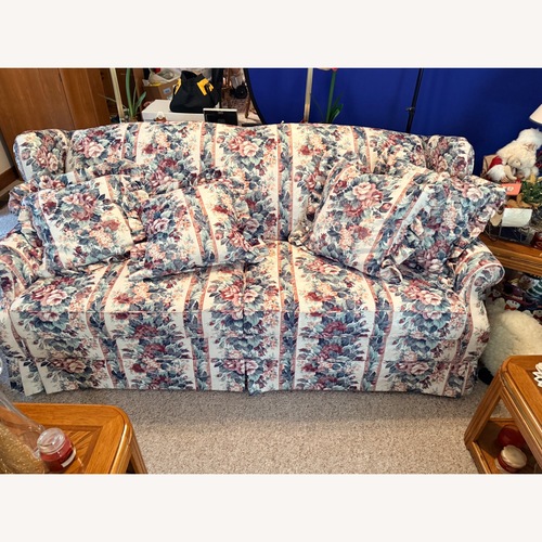 Used Vintage Amish-Made Floral Chintz Sofa for sale on AptDeco