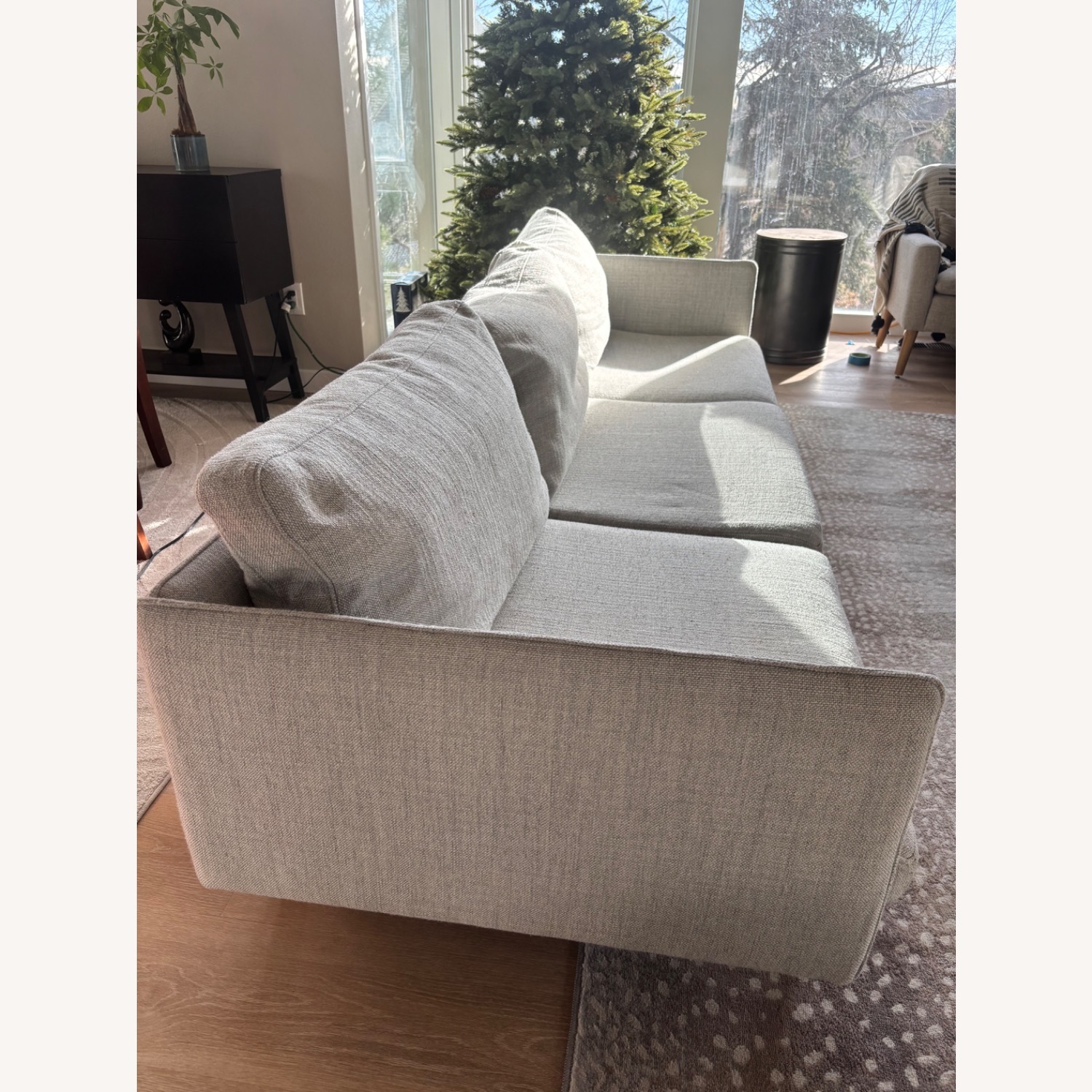 TOLV / CAMERON FOGGO 3-Seater PENSIVE Sofa - image-2