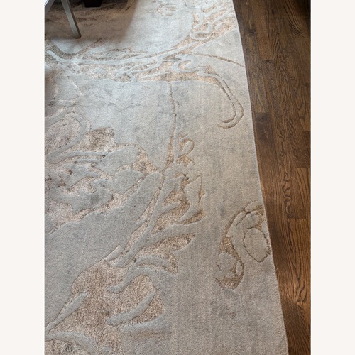 Used Area Rug  for sale on AptDeco