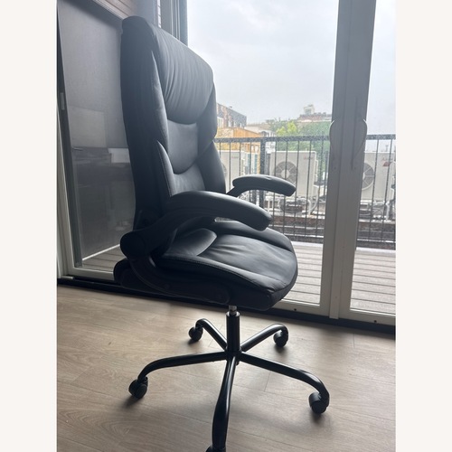 Used Executive Chair - East Boston for sale on AptDeco