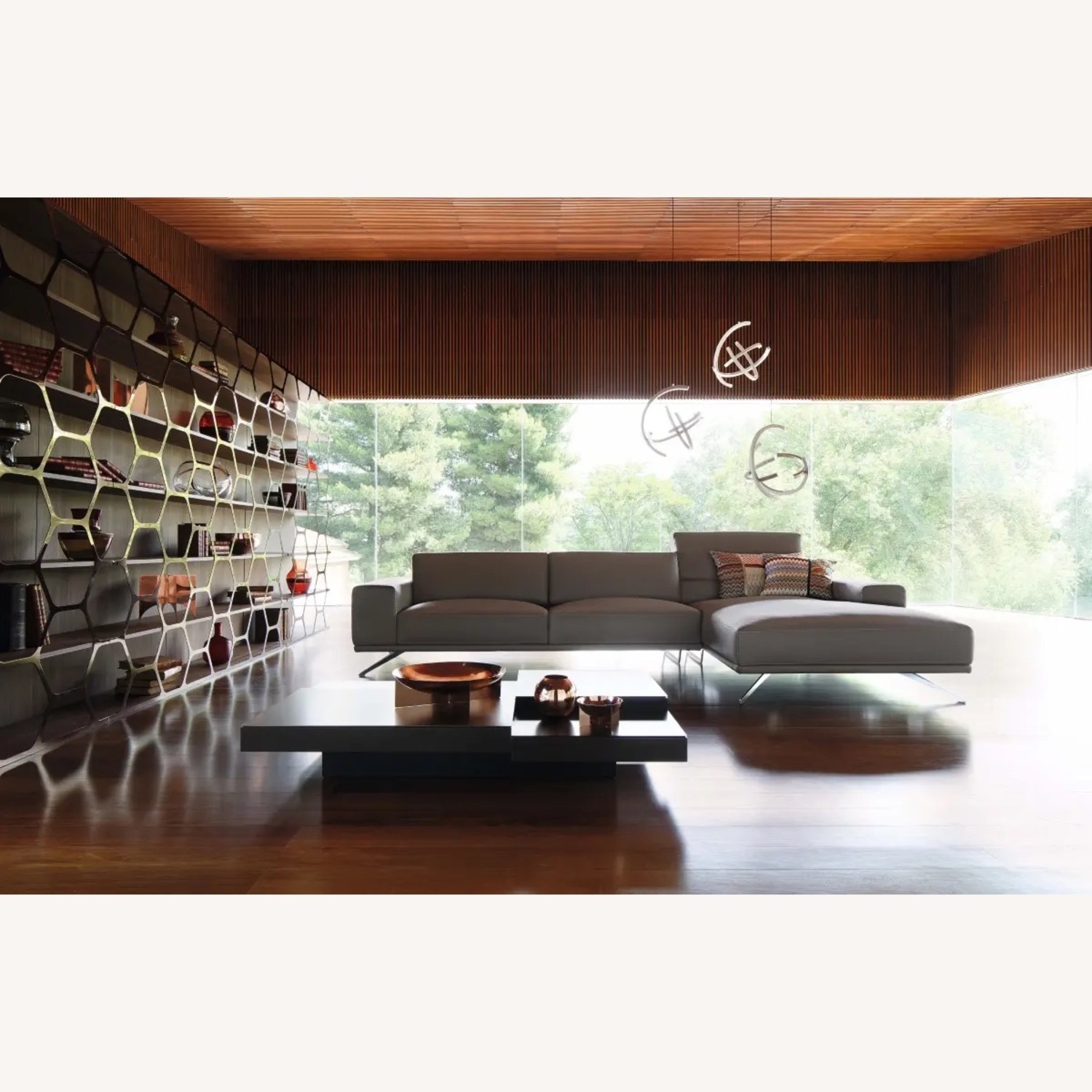 Pollen by Sacha Lakic for Roche Bobois - image-4