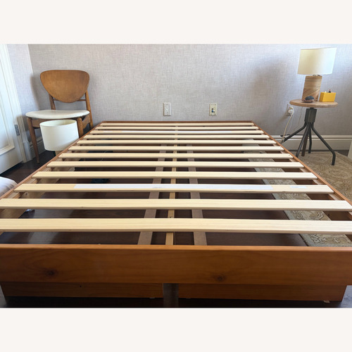 Used Minimalist Platform Queen Bed for sale on AptDeco