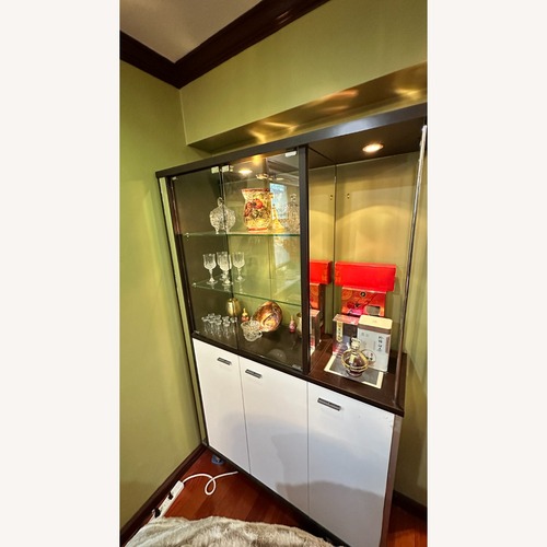 Used White Wall Shelf for sale on AptDeco