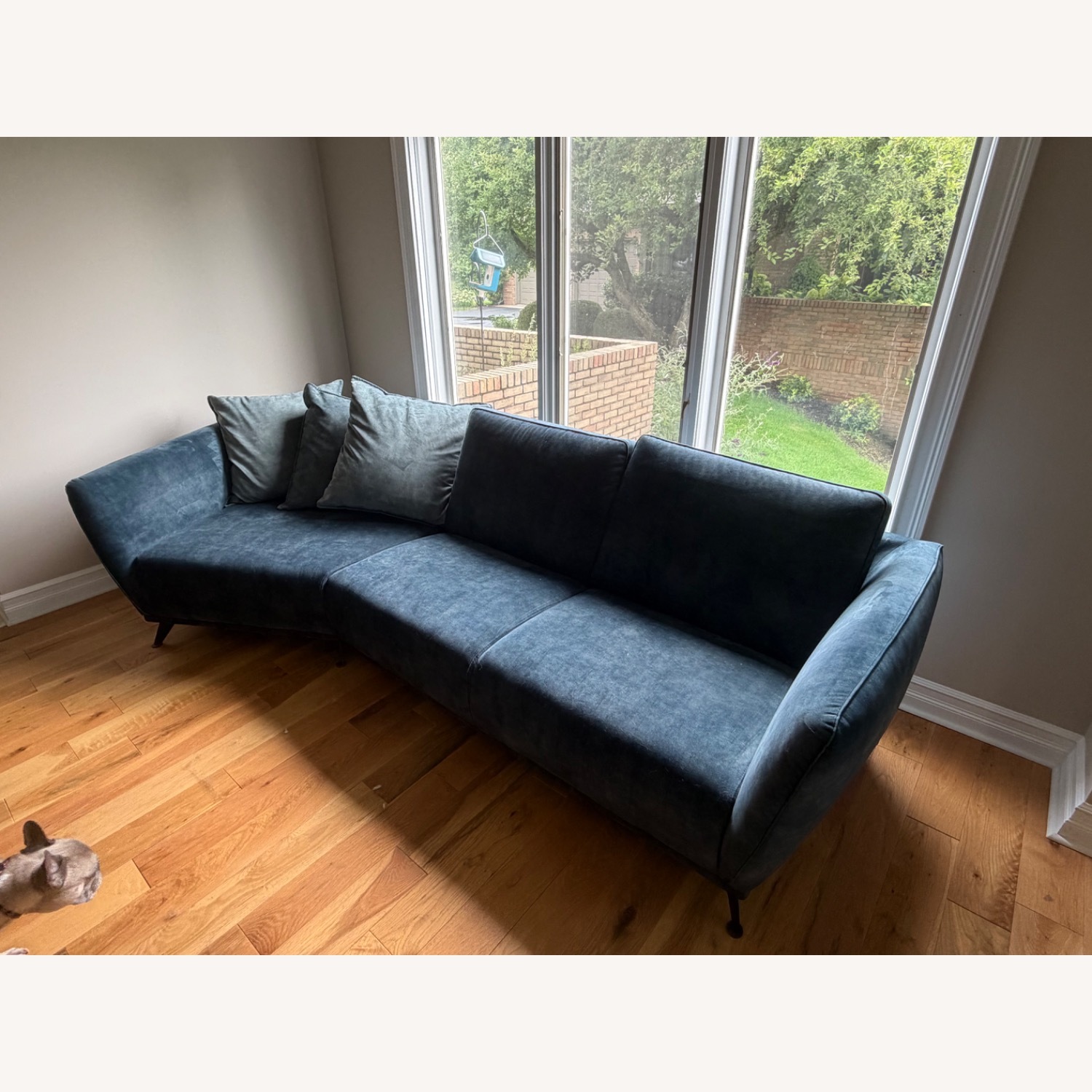 High-End Italian/European Modern Sofa - image-3