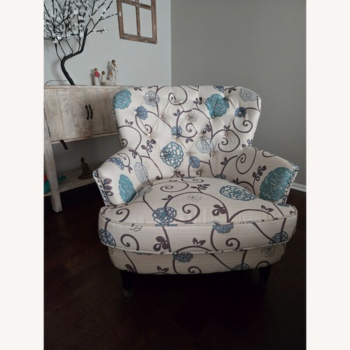 Used Alcott Hill Upholstered Accent Chair for sale on AptDeco