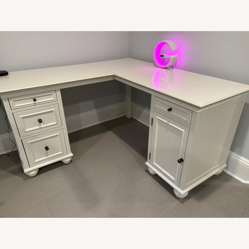 Used  Pottery Barn Teen Chelsea Corner Desk for sale on AptDeco