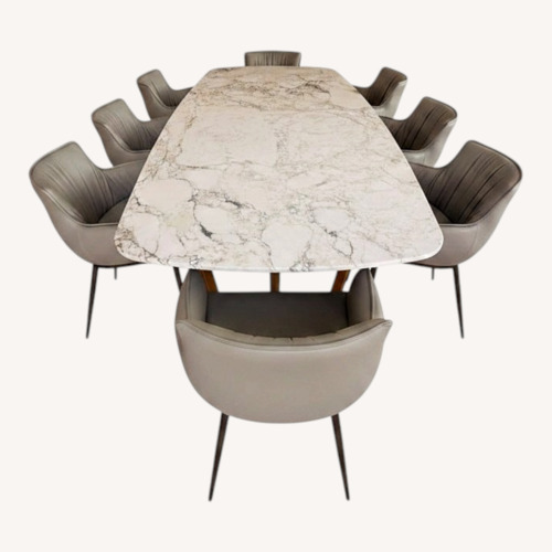 Used Minotti Light Gray Dining Set for sale on AptDeco
