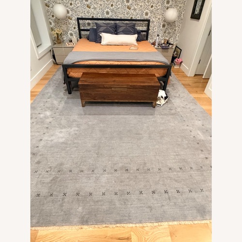 Used Light Gray Wool Area Rug 9' x 12' for sale on AptDeco