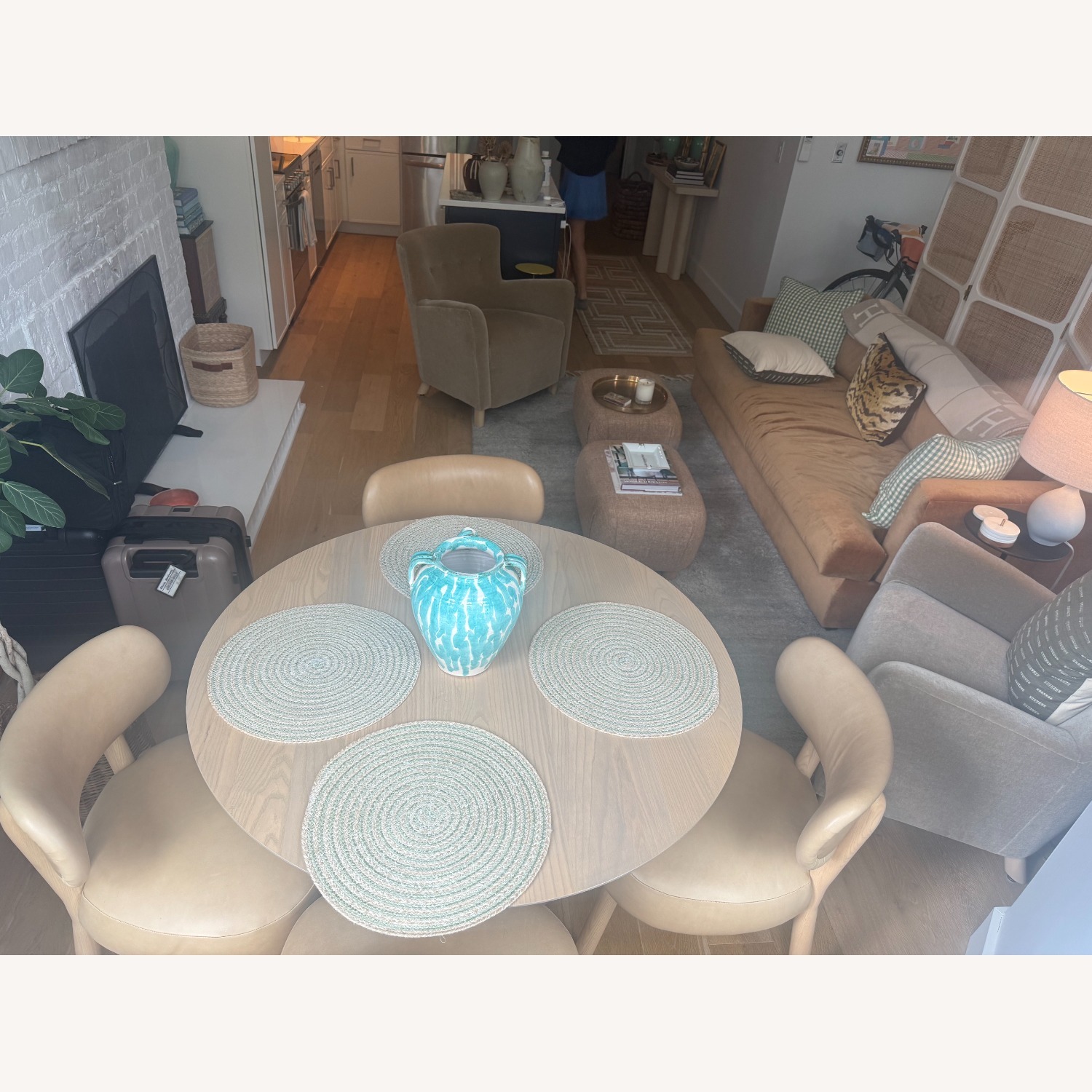 Maiden Home Reade Round Table & Chairs - image-3
