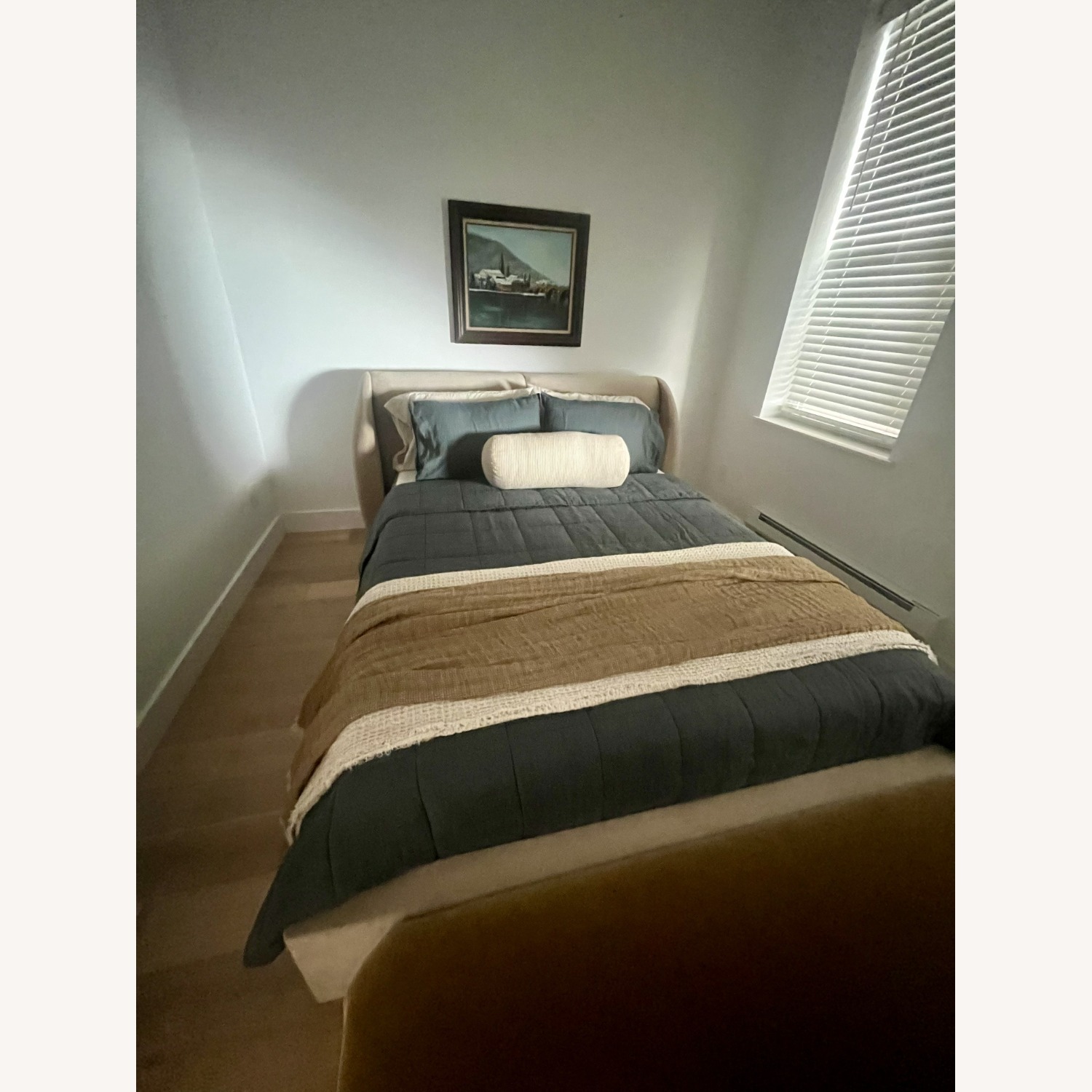 Maiden Home Smith Light Brown Queen Bed - image-2