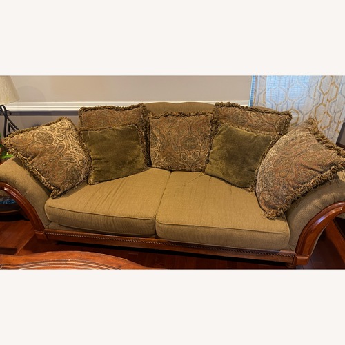 Used Raymour & Flanigan 3 Seater Sofa for sale on AptDeco