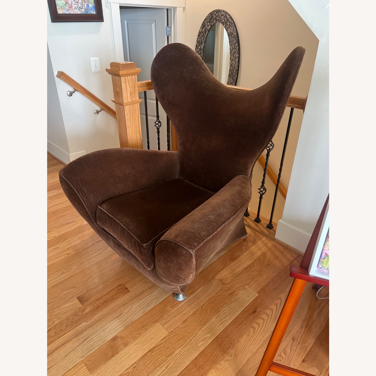 Theodore’s Brown Modern Chair - image-2