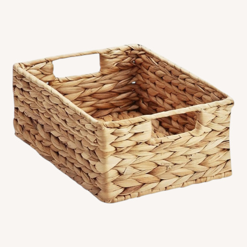 Used Container Store Natural Wicker Basket for sale on AptDeco