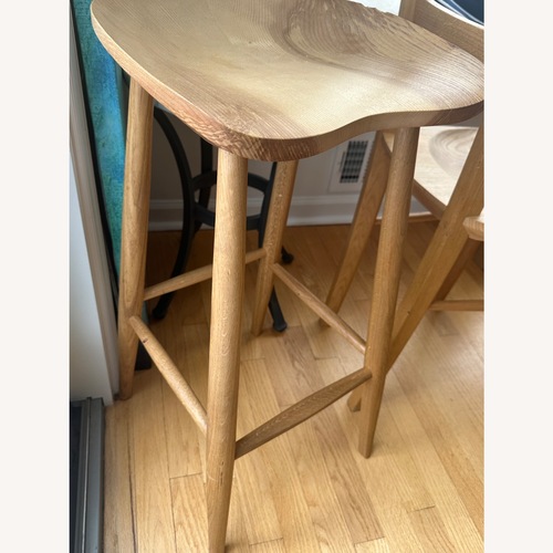 Used Devol Kitchen Bum Stool for sale on AptDeco