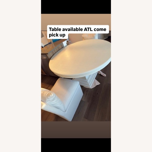 Used Rooms To Go Table for sale on AptDeco
