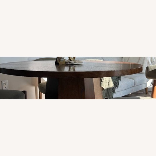 Used Wayfair George Oliver Stuart Round Dining Table for sale on AptDeco