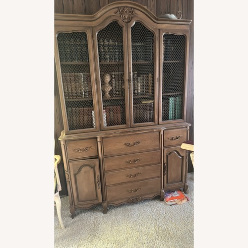 Used Wall Unit for sale on AptDeco