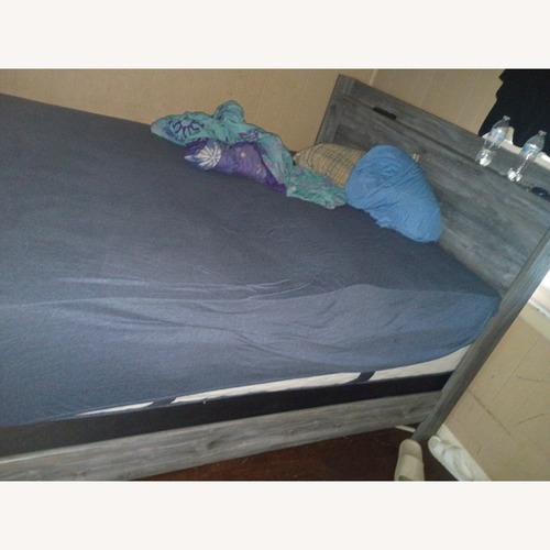 Used Vintage/Antique Finds White Fabric Queen Bed for sale on AptDeco