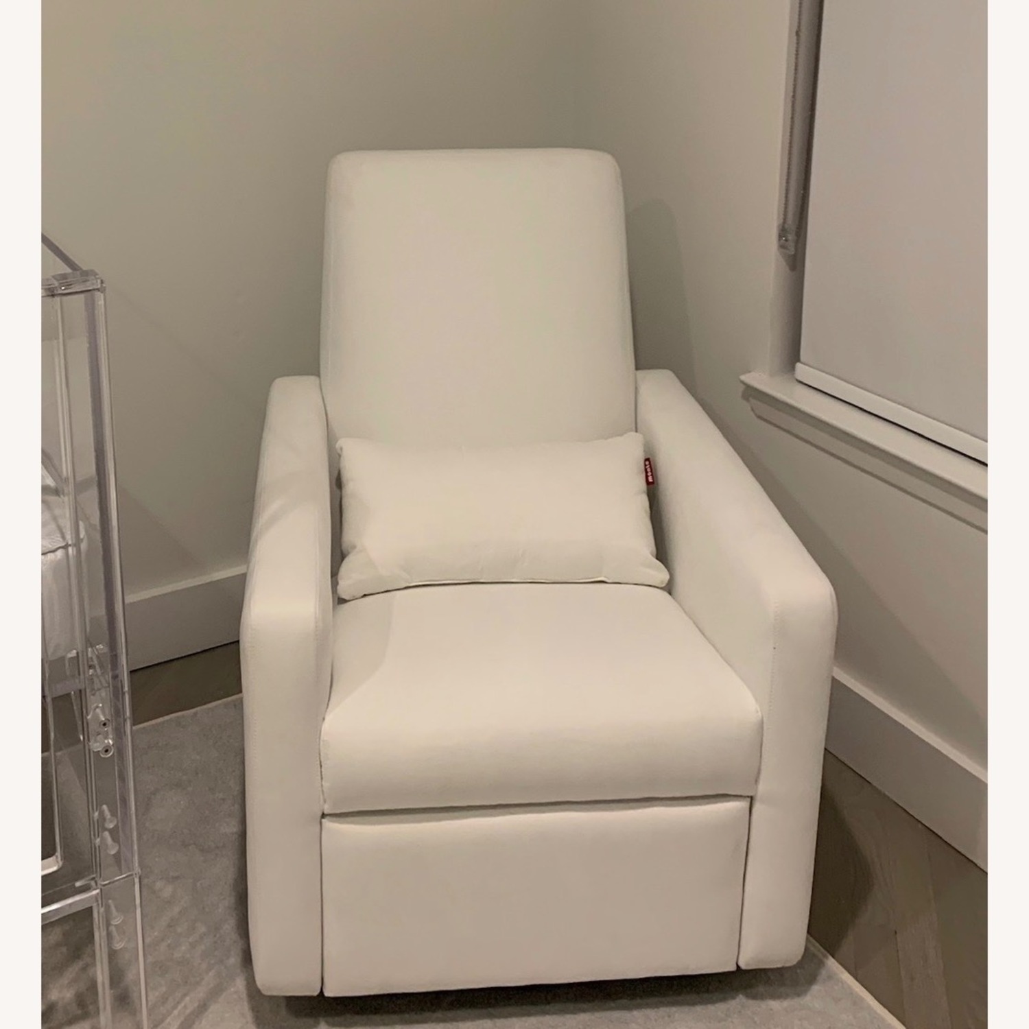 Monte Design Como Gliding Nursing Chair - image-3