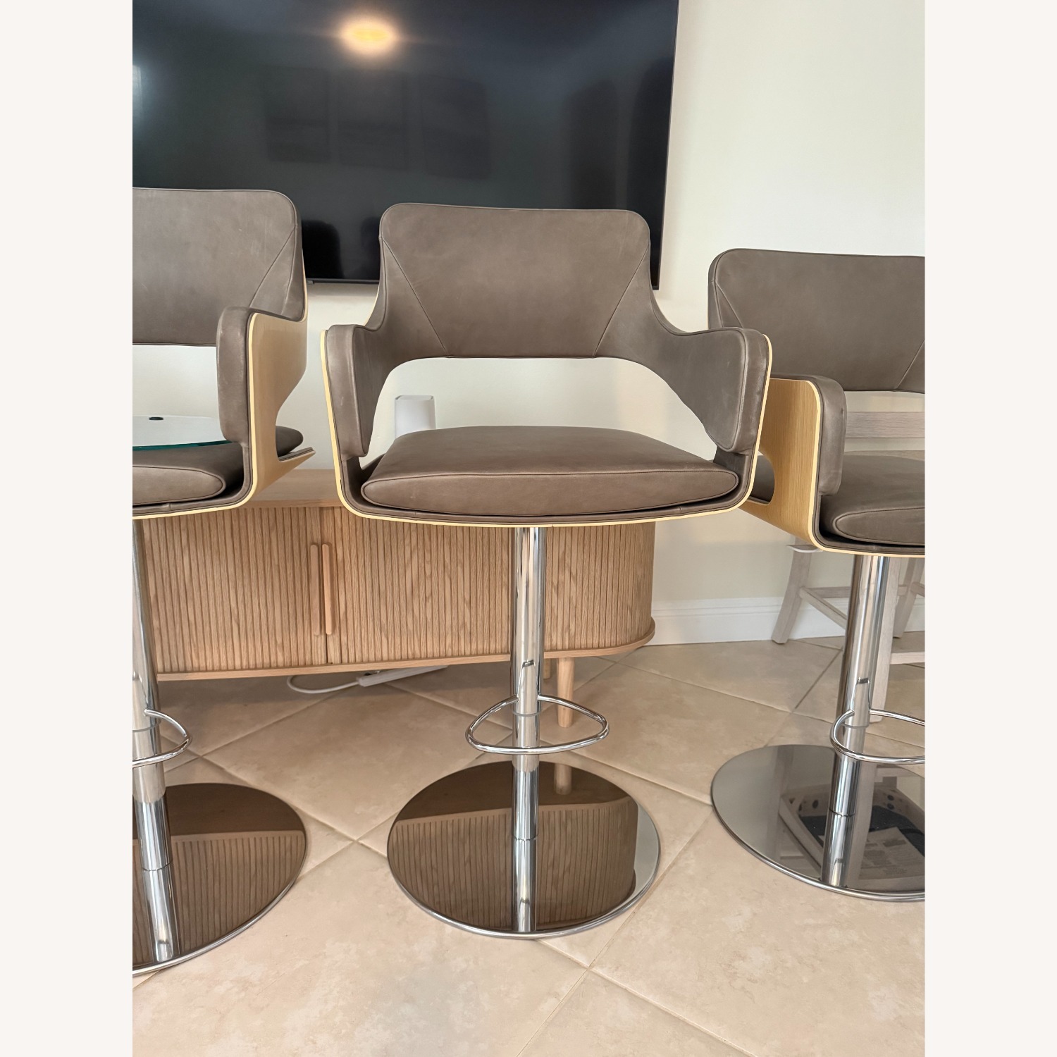 i4 Mariani Bar Stools  - image-7